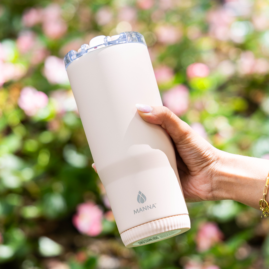 30-oz-groove-tumbler-l2 Core_Home_Manna_Lifestyle_AUG_13-11.png